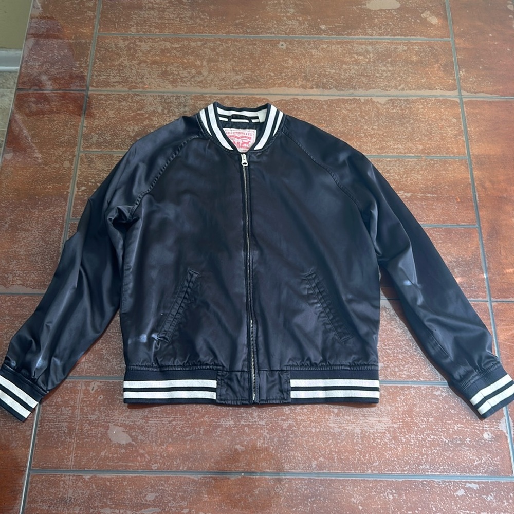 Levi’s Strauss & Co.  
Junior size small